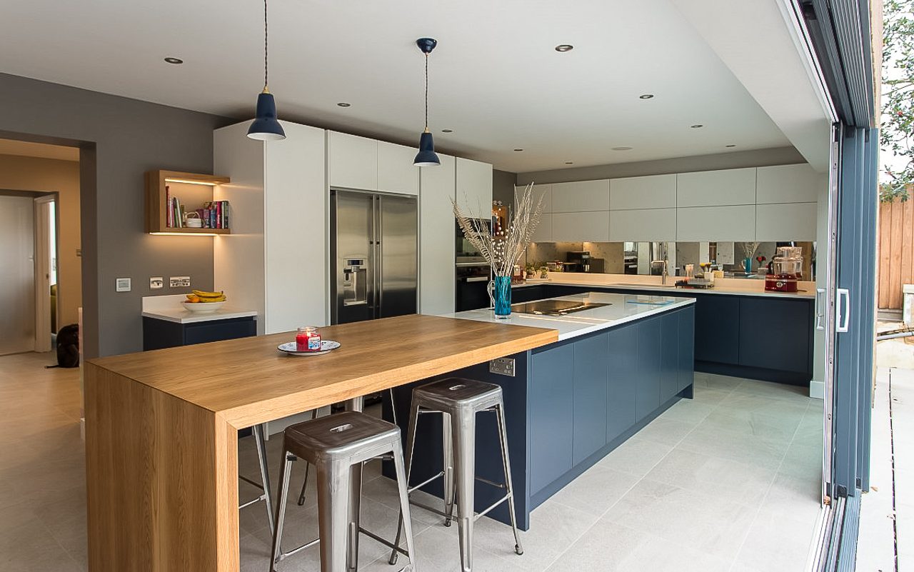 80mm Breakfast Bar with End Panel